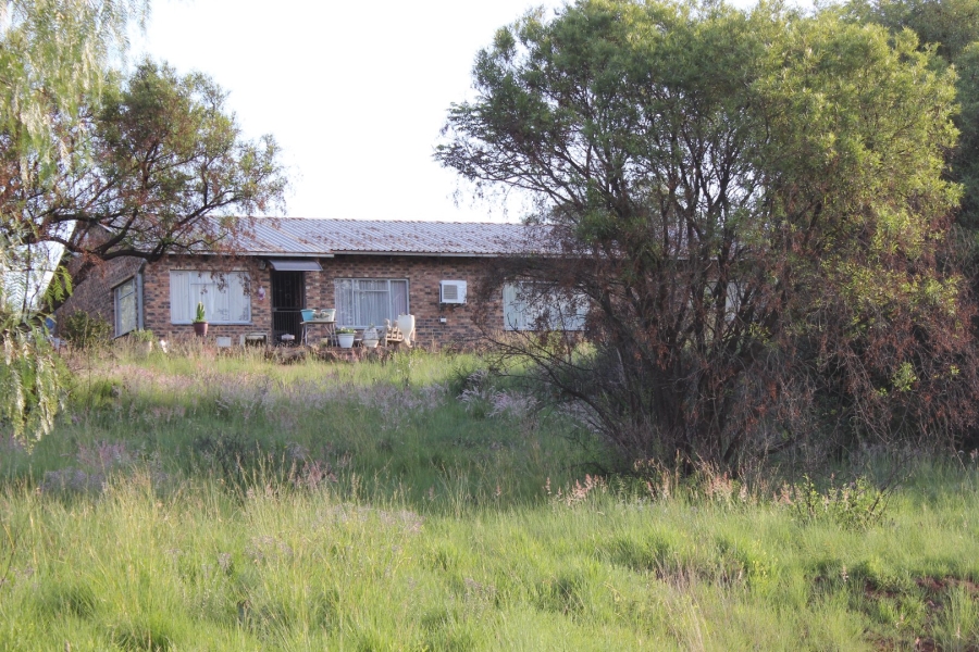 5 Bedroom Property for Sale in Deneysville Free State